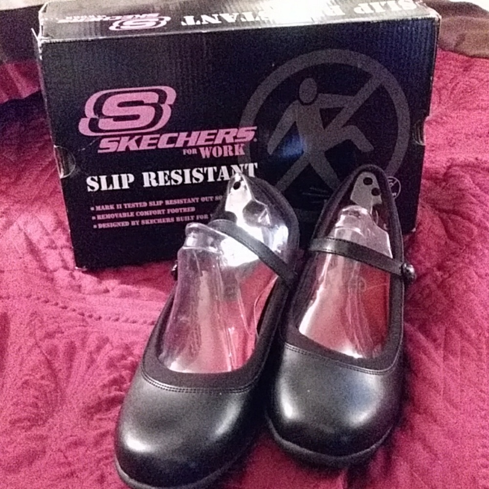 Shoes - Picture 2 of 3